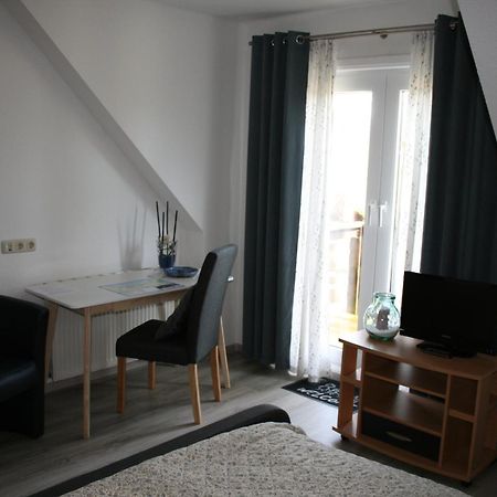 Hotel-Pension Lindenhof Tarnewitz Buitenkant foto