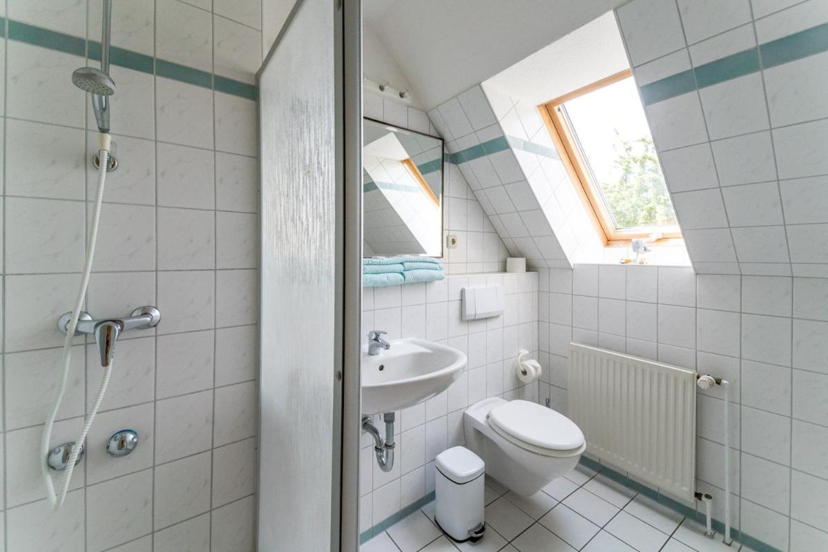Hotel-Pension Lindenhof Tarnewitz Buitenkant foto